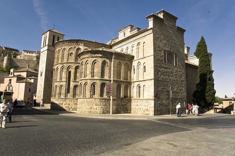 La Iglesia de Santiago Arrabal es una de las muchas atracciones turísticas imperdibles de la ciudad de Toledo.